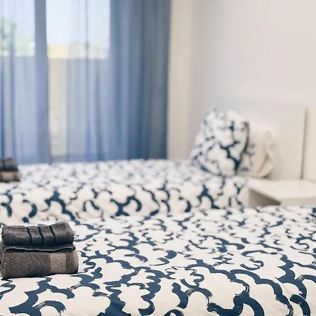 A Casa Elena - Modern Family In Da Luz