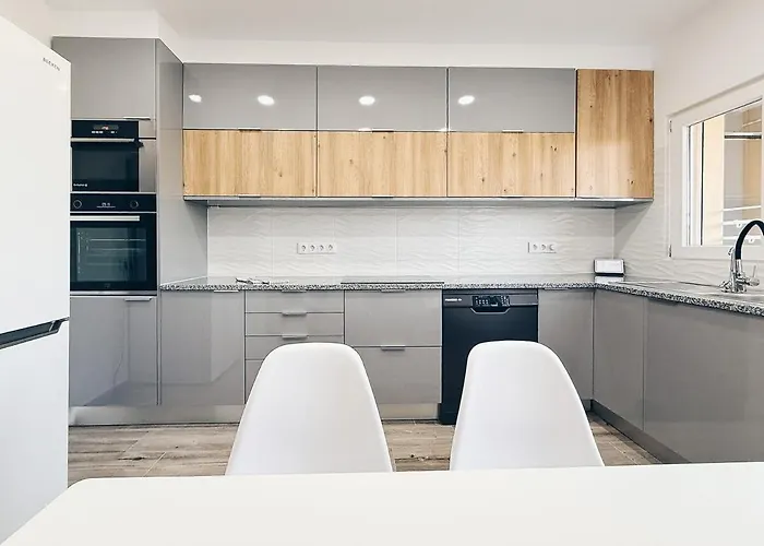 A Casa Elena - Modern Family In Da Luz
